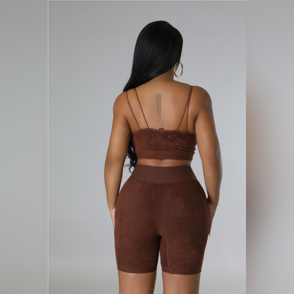 Rozlynn Short Set - Picture 2 of 2